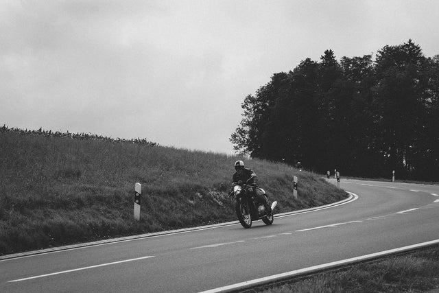 Deus Zurich Ride Out, Between Mountains And Lakes