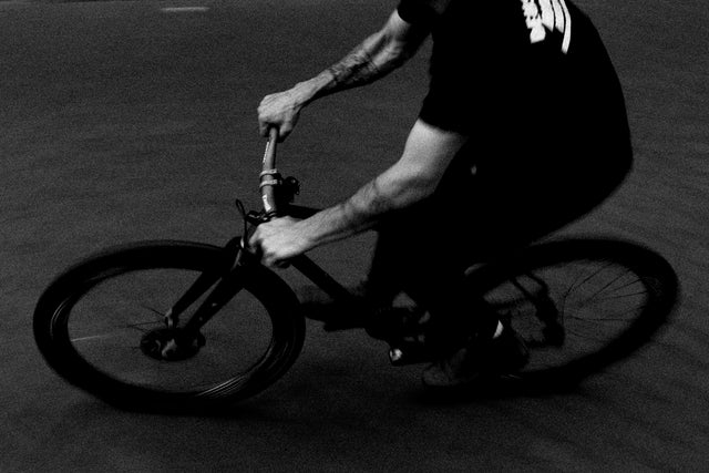 The Not-So-Subtle Art of Building Something Really Cool - Fanie Kok’s Specialized Sequoia