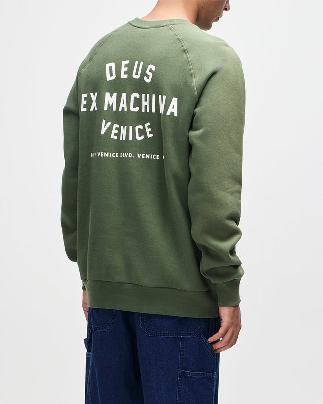 D261MSW118-VeniceAddressCrew