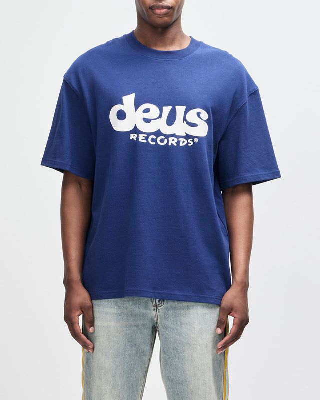 D261MTS181-SmileTee