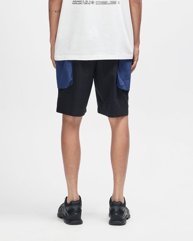 D261MWK502-DuckDiveShort-Black