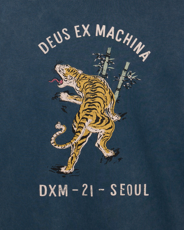 Deus Ex Machina - Roar Long Sleeve Tee - Navy