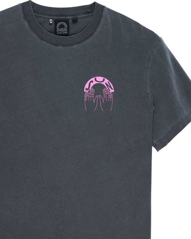 Catchin Rays Tee - Anthracite Grey