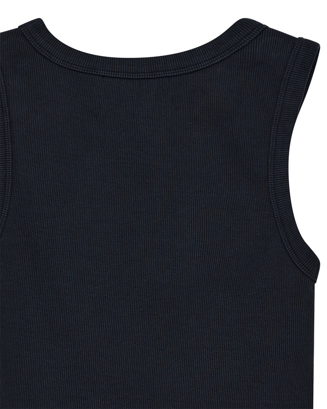 Shield Tank - Black Beauty