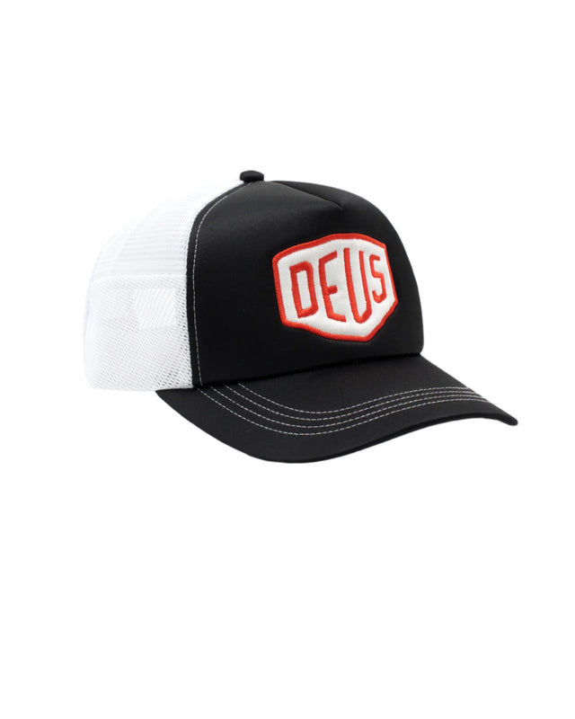 Shield Luxx Trucker