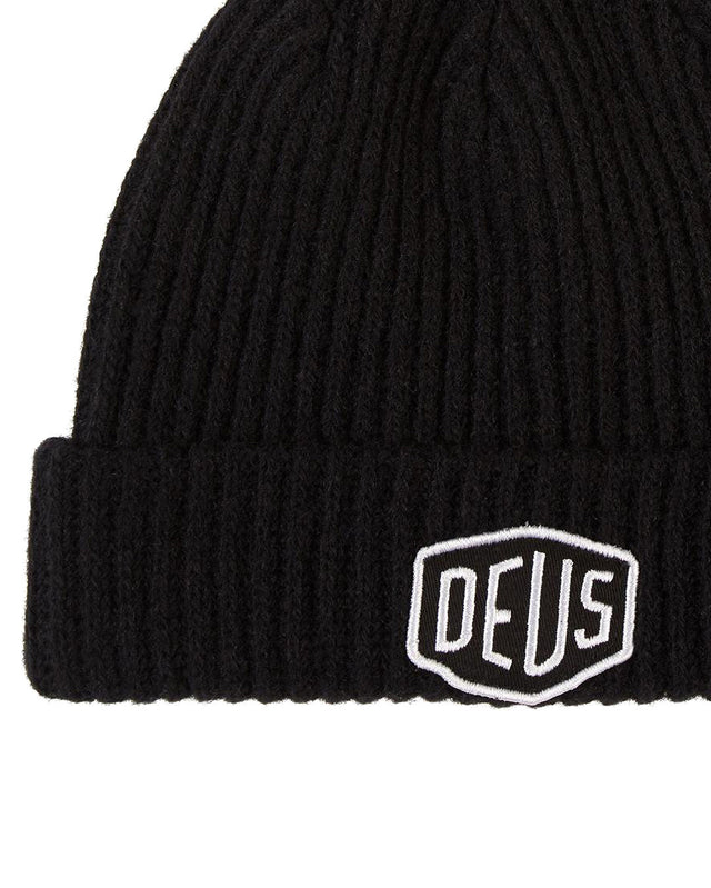 Shield Beanie - Black