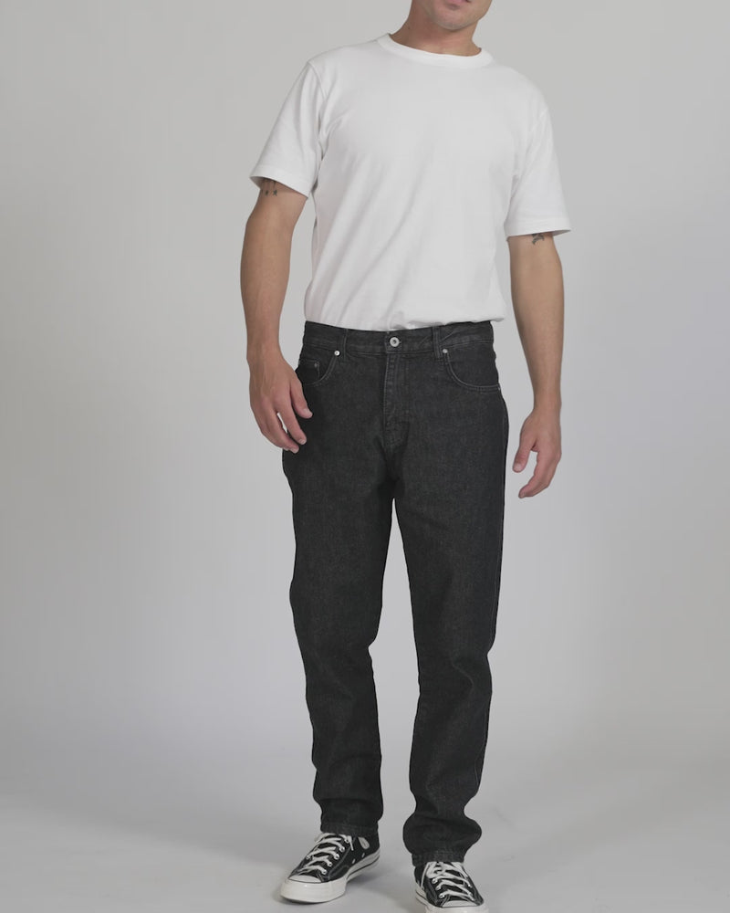 Dixon Tapered Jean - Washed Black