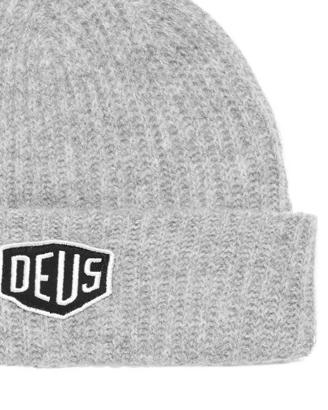 Shield Beanie - Charcoal